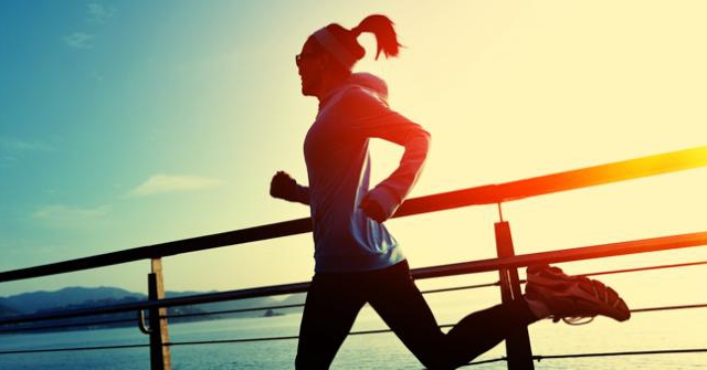 Corriendo en el amanecer