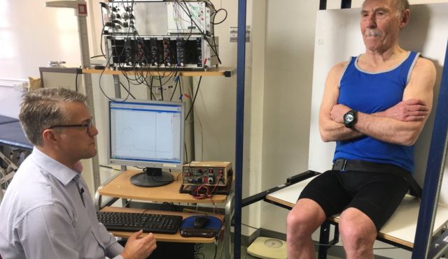 Norman Lazarus, científico y ciclista de 82 años, tiene el sistema inmune de un joven